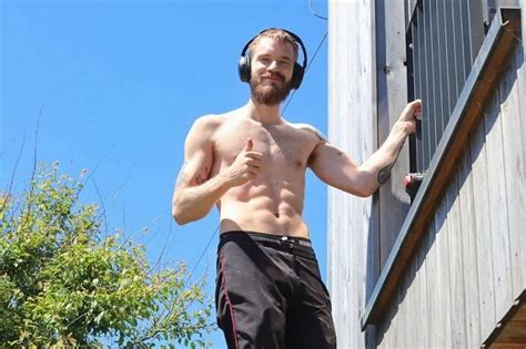 pewdiepie buff|PewDiePie reveals how he got in shape after showing body